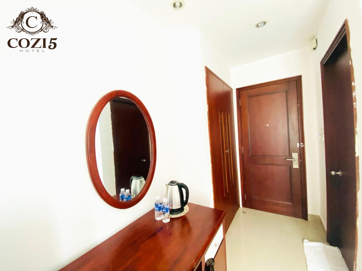 مدينة هوشي منه Cozi 5 Hotel & Apartment المظهر الخارجي الصورة