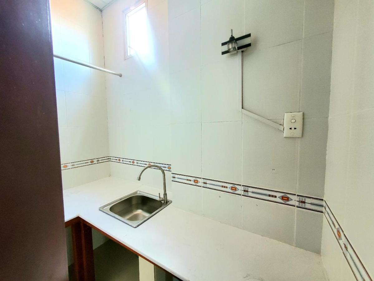 مدينة هوشي منه Cozi 5 Hotel & Apartment المظهر الخارجي الصورة